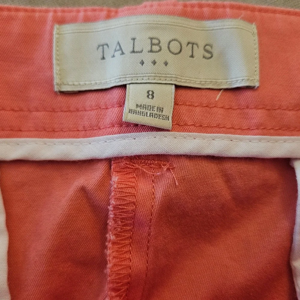 Talbots Shorts Womens 8 Coral Chino Flat Front Slash Pockets Zip - Picture 3 of 6